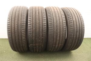 Gomme Pirelli Cinturato 235 55 18 estate