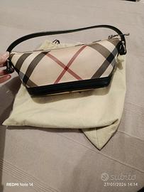 pochette burberry 