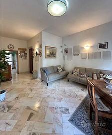 Appartamento di 99 m² con 5 locali a Siena
