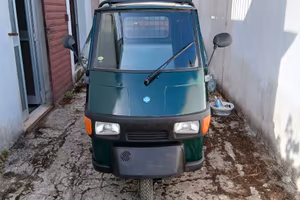 Ape 50