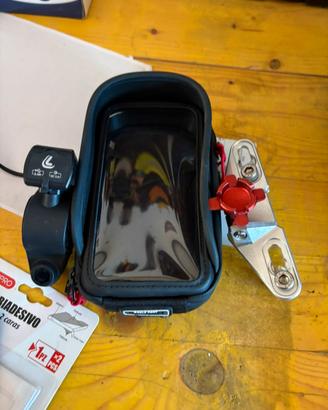 Supporto telefono givi