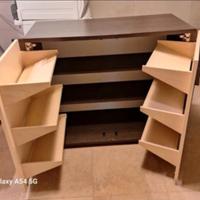 Elegante scarpiera capiente. Come nuova