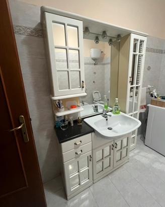 Mobile Bagno con Specchio e Pensili  - 140×190 cm