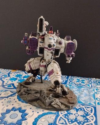 Warhammer 40K T'au Empire KV128 Stormsurge dipinta
