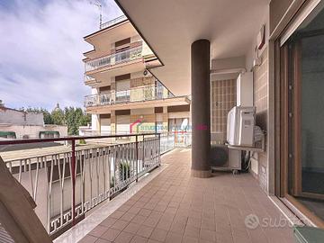 Appartamento di 140 m² con 4 locali a Nola
