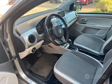 Volkswagen up e