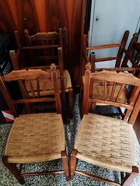 Sedie di legno impagliate