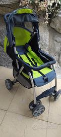 Passeggino chicco chiusura compatta