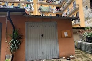 Garage in Leoncavallo