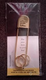 Portachiavi spilla di oro 
