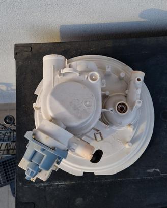 RICAMBI PER LAVASTOVIGLIE WHIRLPOOL ADG7000