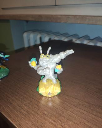 Eggcited Thrillipede 