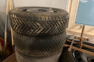 Gomme 4 stagioni