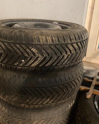 Gomme 4 stagioni