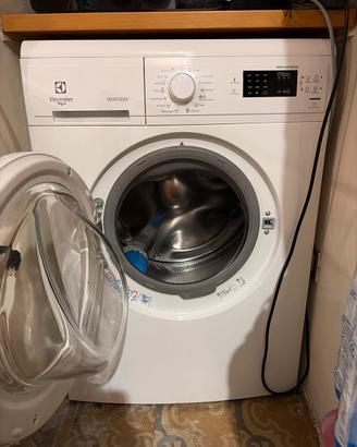 Electrolux EnergySaver 1000 Giri RWP1062TDW