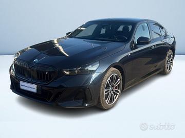 BMW i5 xdrive40 M Sport Pro