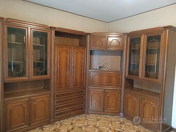 vetrina soggiorno classica 