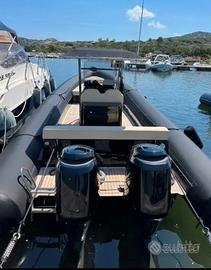 Gommone mt 10,90 con due motori fuoribordo Yamaha