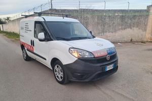 FIAT DOBLO 1.3 MJ 95CV 2015 3 POSTI CAMBIO RUMOROS