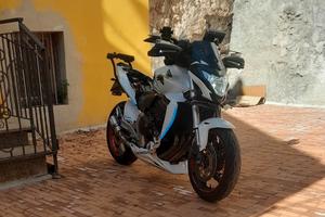  Honda 600 nuova di alta velocitz