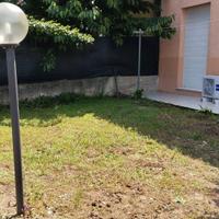 TRILOCALE CON GIARDINO E BOX AUTO - Civitanova ...