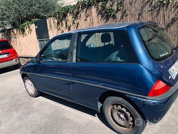 Auto lancia
