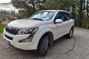 Mahindra XUV500 2.2 16v W8 AWD 7posti