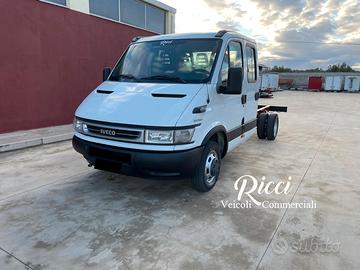 Iveco t. daily 35c14 a telaio 7 posti 2005