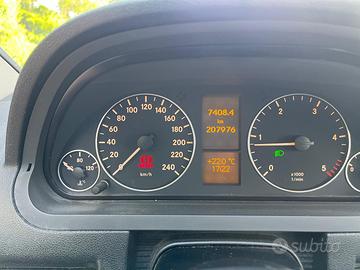 Privato vende Mercedes Classe A 180 CDI Avantgarde