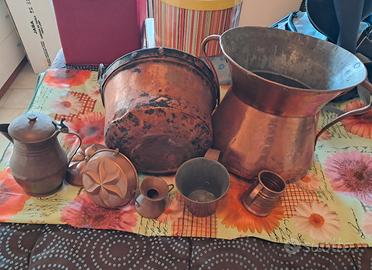 oggetti antichi in rame 