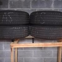 Pneumatici 205/55/R16  e cerchioni