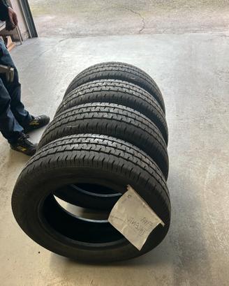 Gomme auto/furgone  205/65R16C