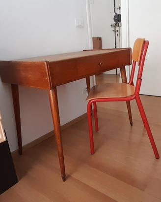 tavolo e sedia
