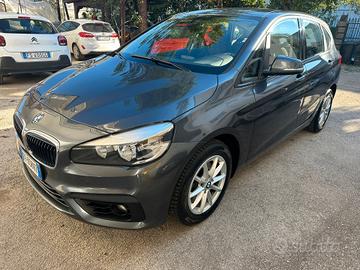 Bmw 2er Active Tourer 218d Advantage