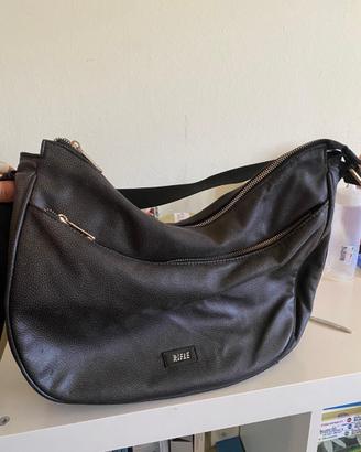 Borsa Rifle a tracolla