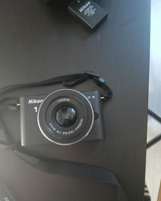 Nikon j1