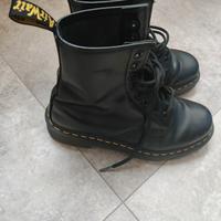 Dr Martens air wait