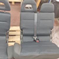 sedili posteriori mitsubishi pajero V64W