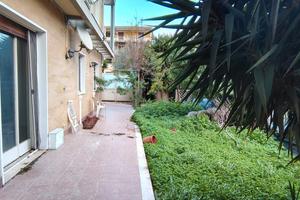 5 Vani Terrazza Giardino e Garage zona Tivoli