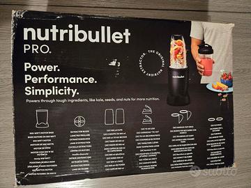 Nutribullet Pro 900 con 7 accessori