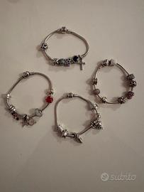 Pandora 4 bracciali argento + 30 charms