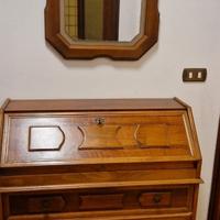 specchio con cassettiera retro