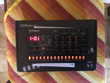 Roland AIRA Compact S-1 sintetizzatore