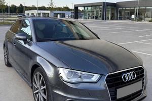 AudiA3Sportback 2.0 tdi Ambition 150cv s-tronic E6