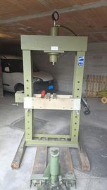 Pressa idraulica da officina 30t OMCN P30/SA - Pro