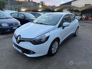 Renault Clio 1.2 75CV 5 porte Km Certificati