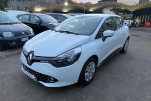 Renault Clio 1.2 75CV 5 porte Km Certificati
