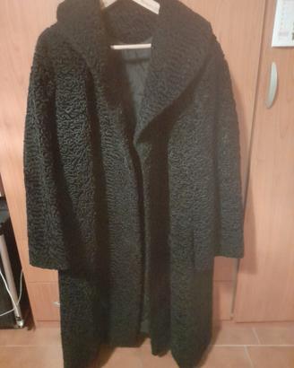 cappotto astrakan marca roster da donna 