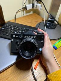 macchina fotografica Zenit 12 XP