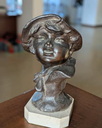 scultura in bronzo busto bambino di Michetti